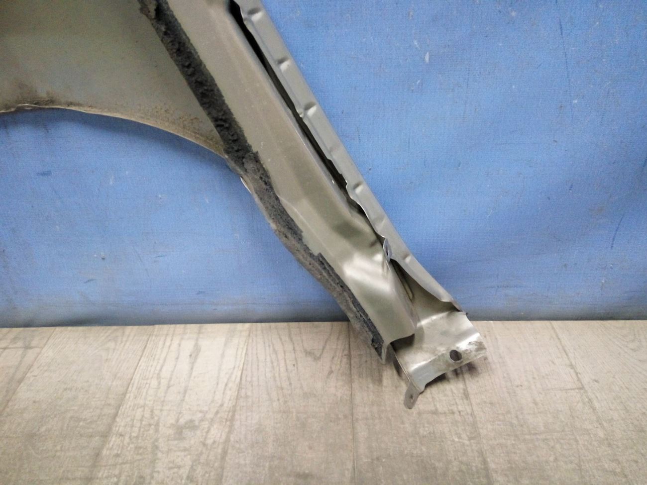 Как снять переднее крыло ниссан тиида - 92 фото