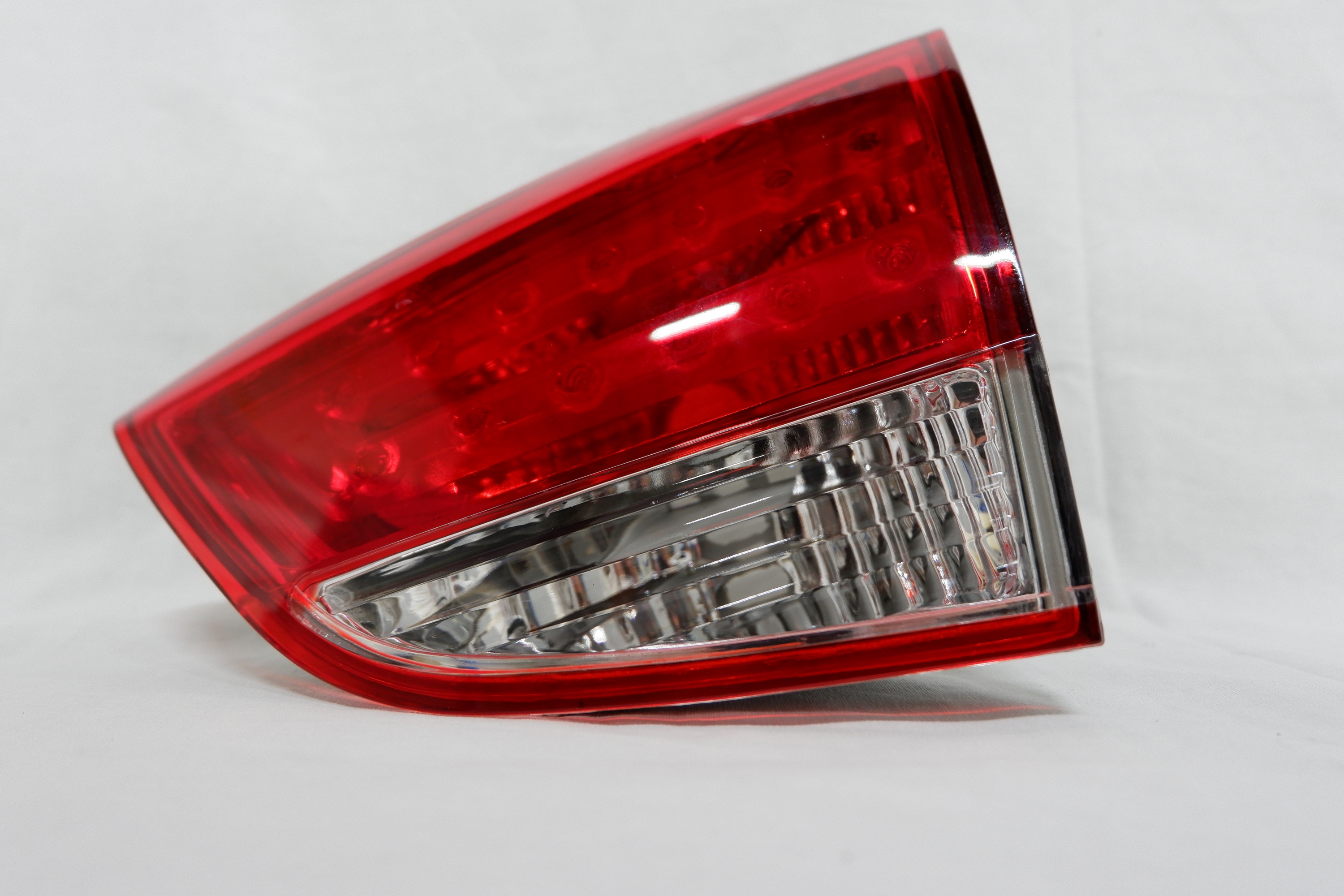 Фонарь правый внутренний Hyundai Ix35 (2010-2015)