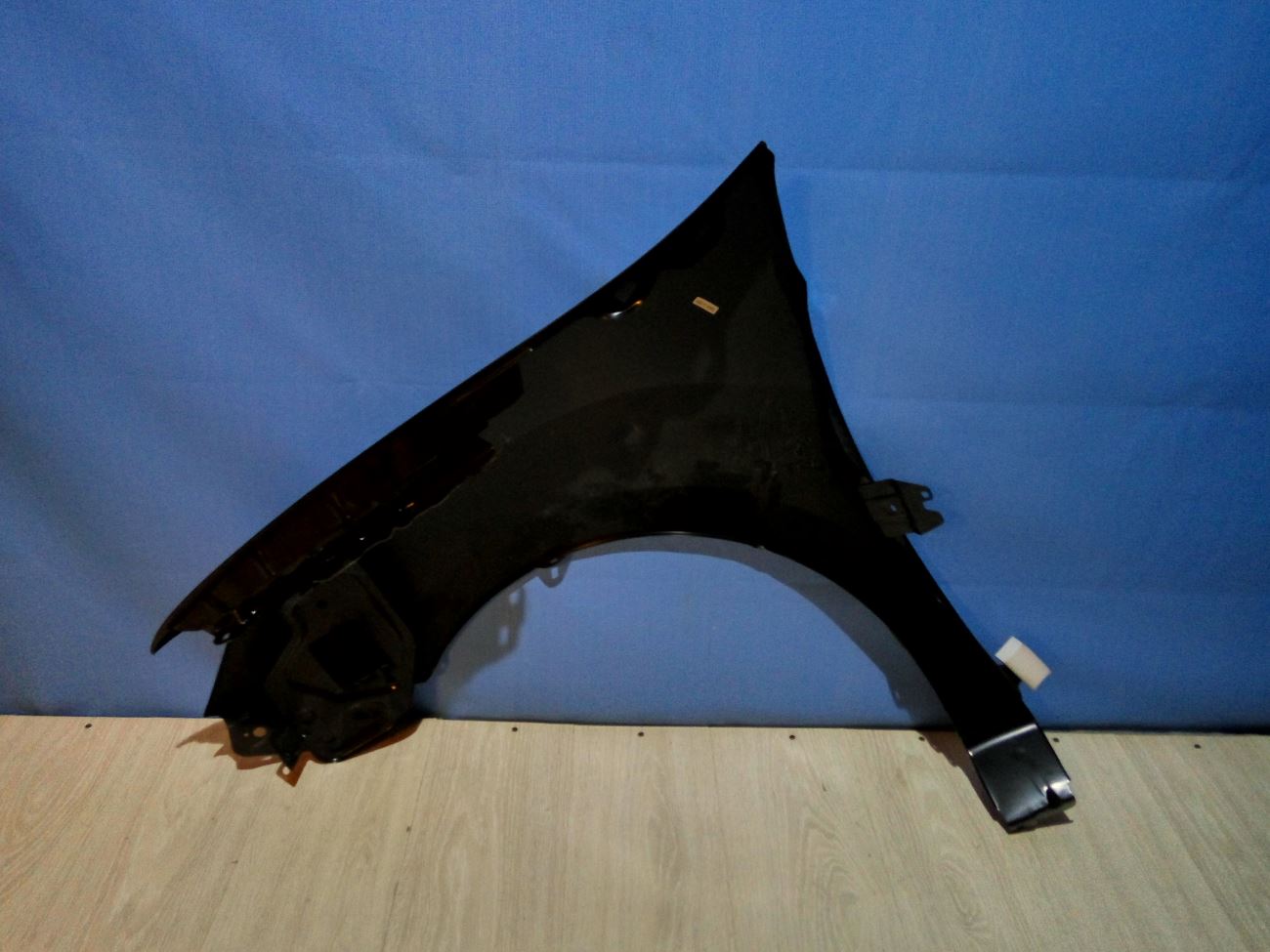 Купить Крыло На Рено Логан 1