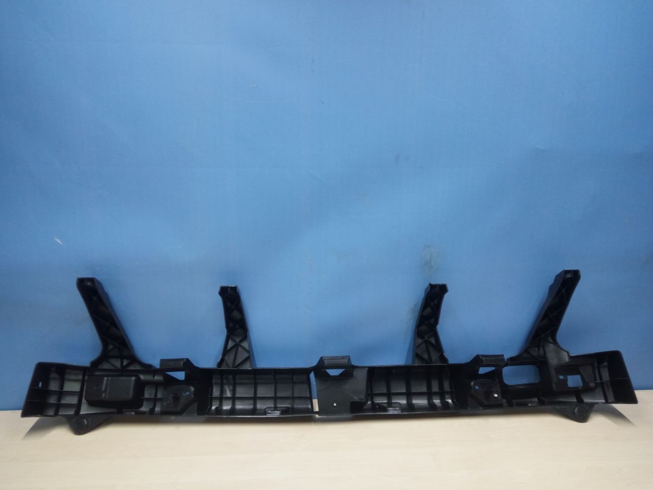 850900009R Абсорбер бампера заднего Renault Duster 1 2011-2020 85 09 000 09R
