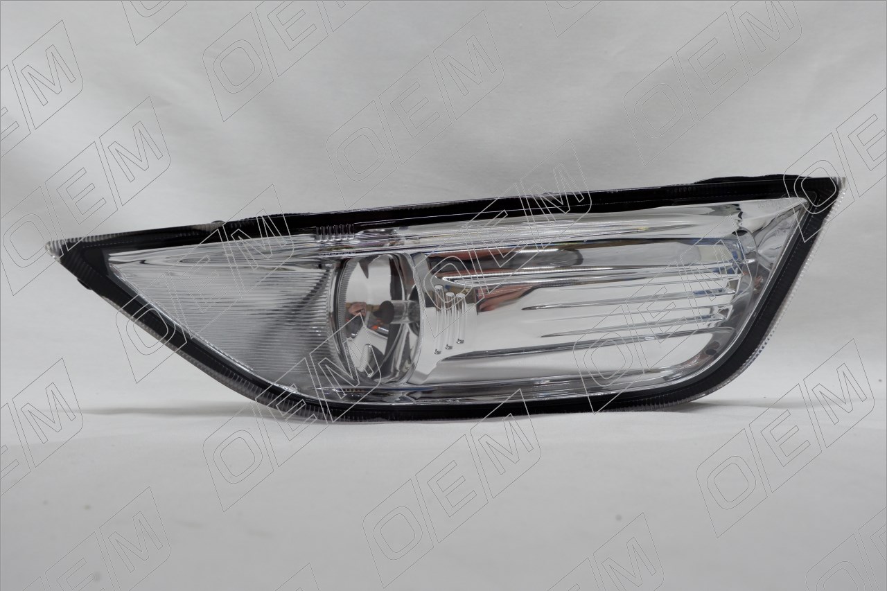 Фара противотуманная левая Ford Mondeo 4 (2010-2014)