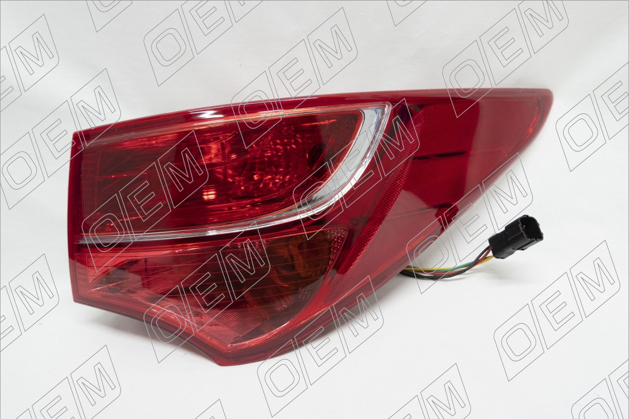 Фонарь правый внешний Hyundai Santa Fe 3 DM (2012-2018)