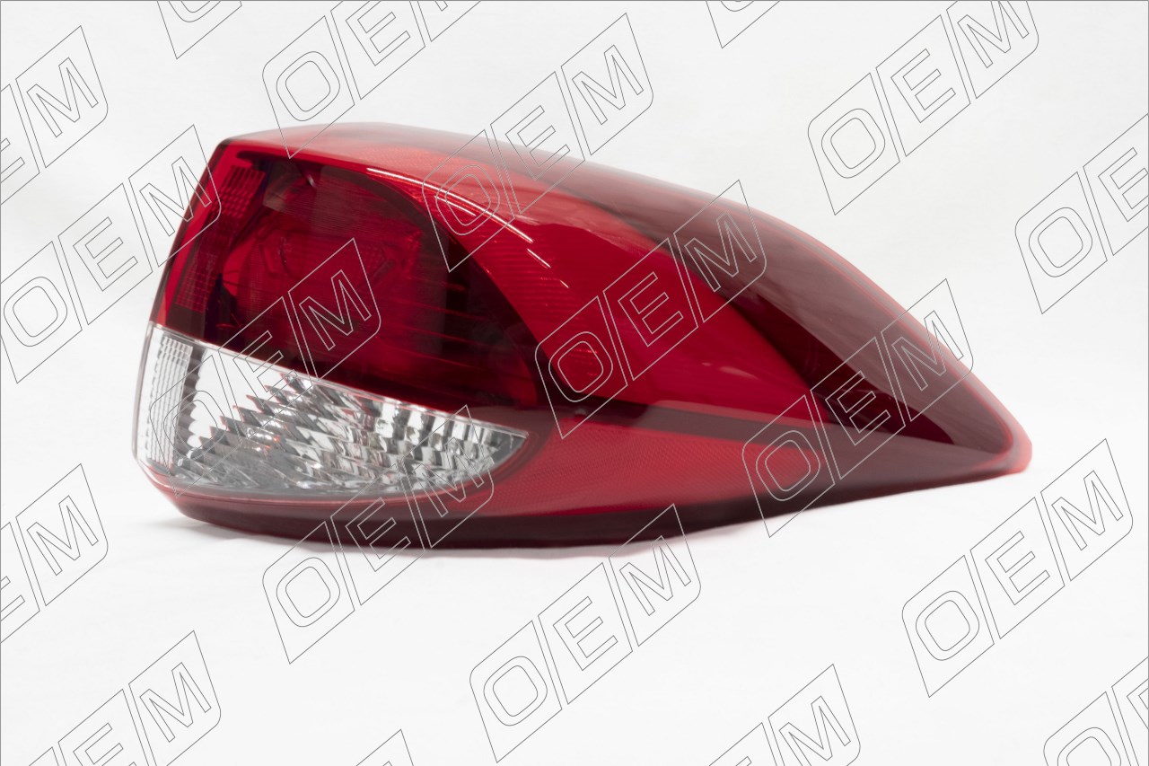 Фонарь правый внешний Hyundai Tucson 3 (2015-2018)