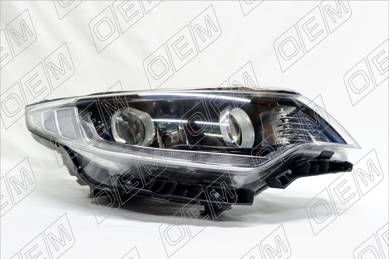 Фара правая Kia Optima 2017 светодиодные ДХО (LED)