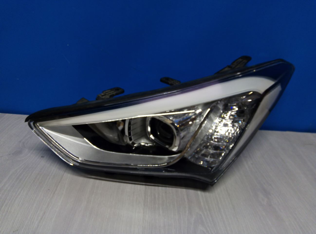 Фара левая Hyundai Santa Fe 3 DM (2012-2015)