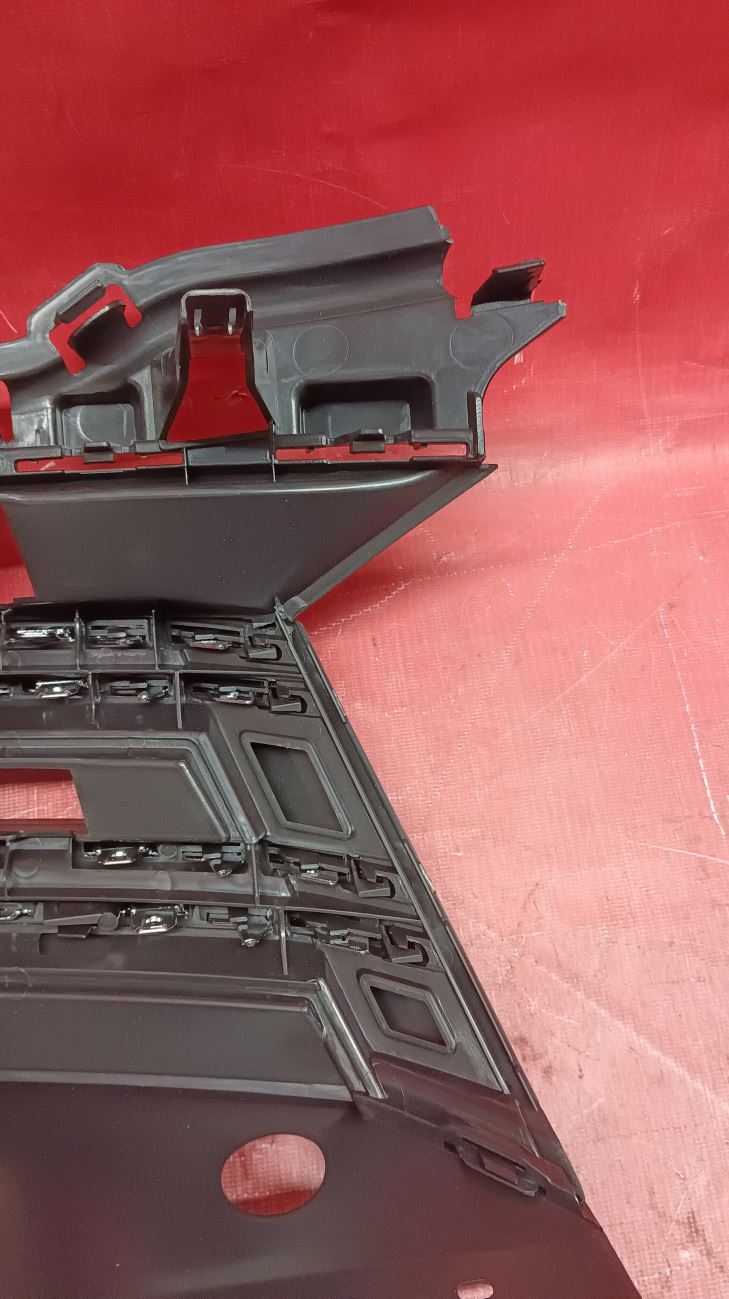5N0853651H9B9 Решетка радиатора Volkswagen Tiguan 1 2007-2016 5N0 853 651 H 9B9