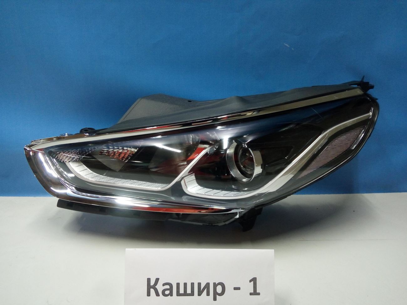 Фара левая Hyundai Sonata 7 LF (2017-2019)