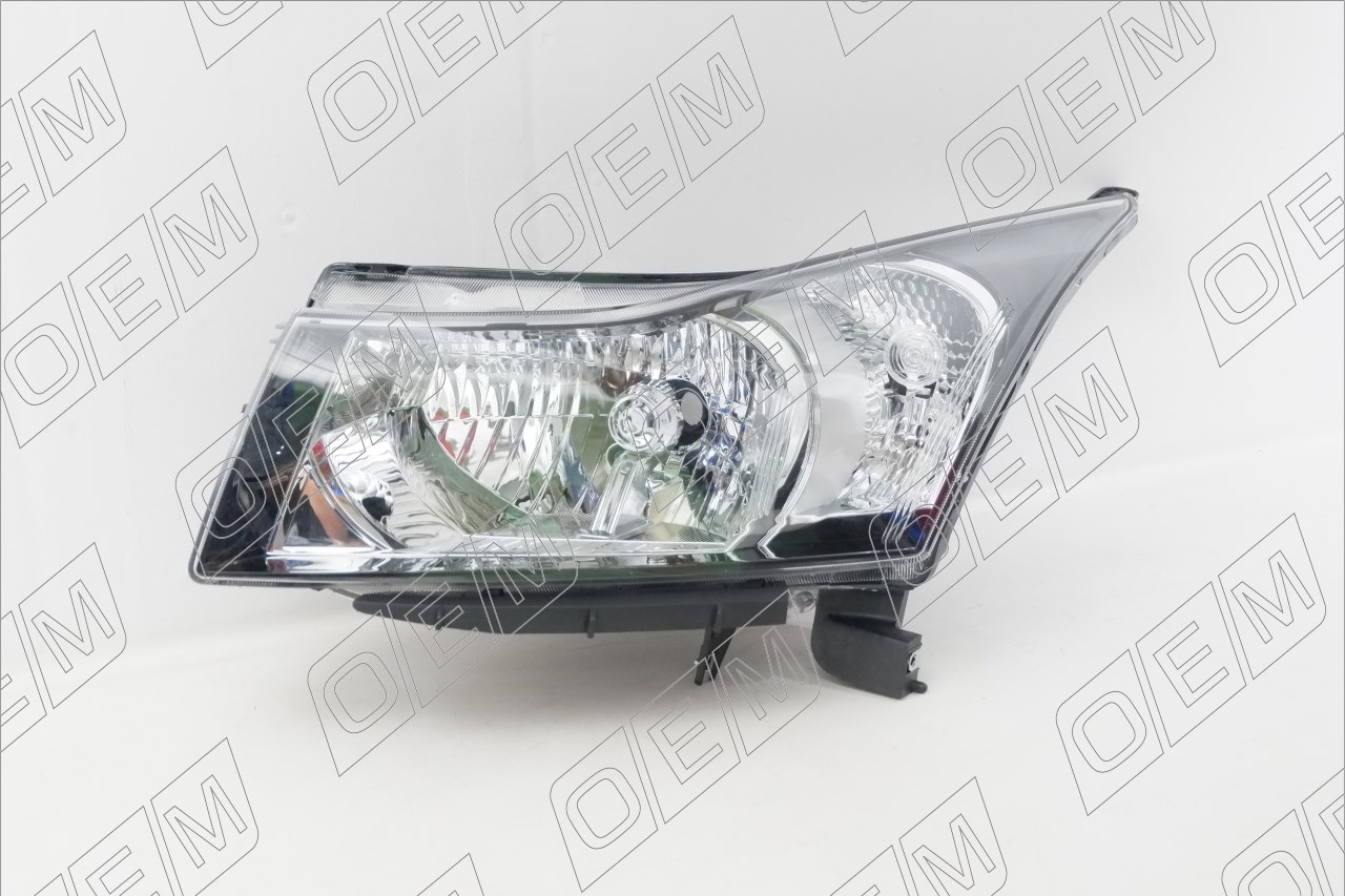 Фара левая Chevrolet Cruze 1 (2009-2012)