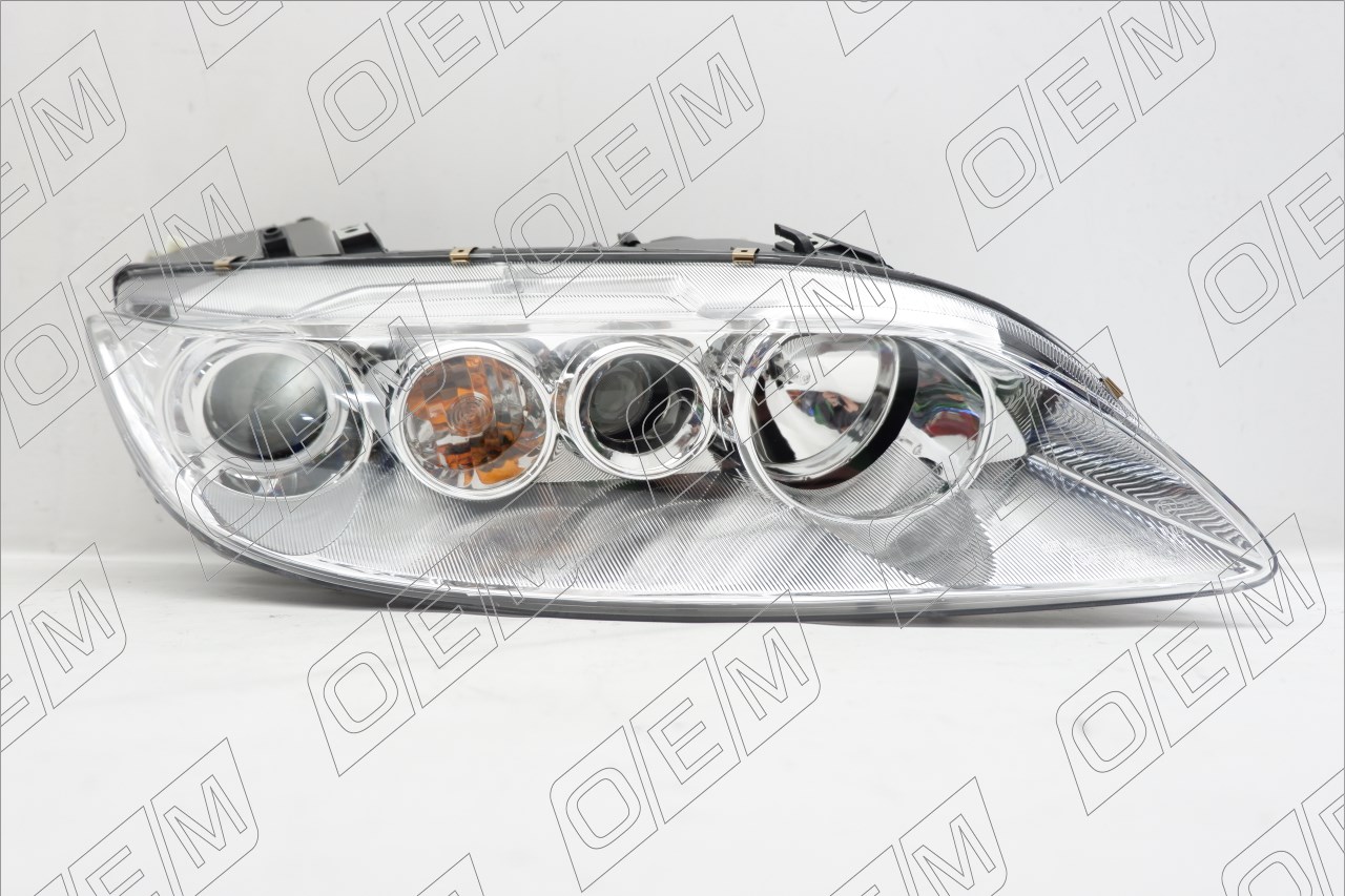 Фара правая Mazda 6 2004 галоген