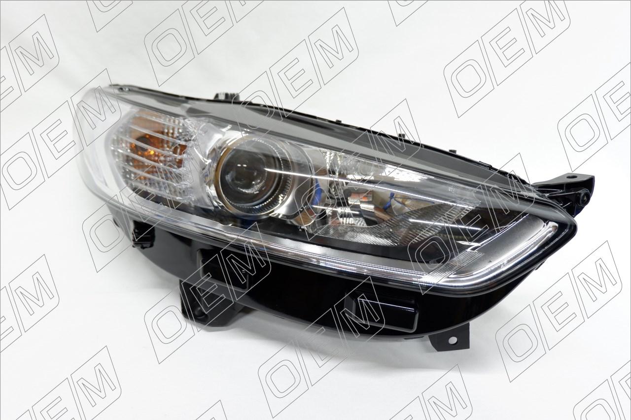Фара правая  Ford  Mondeo  5 