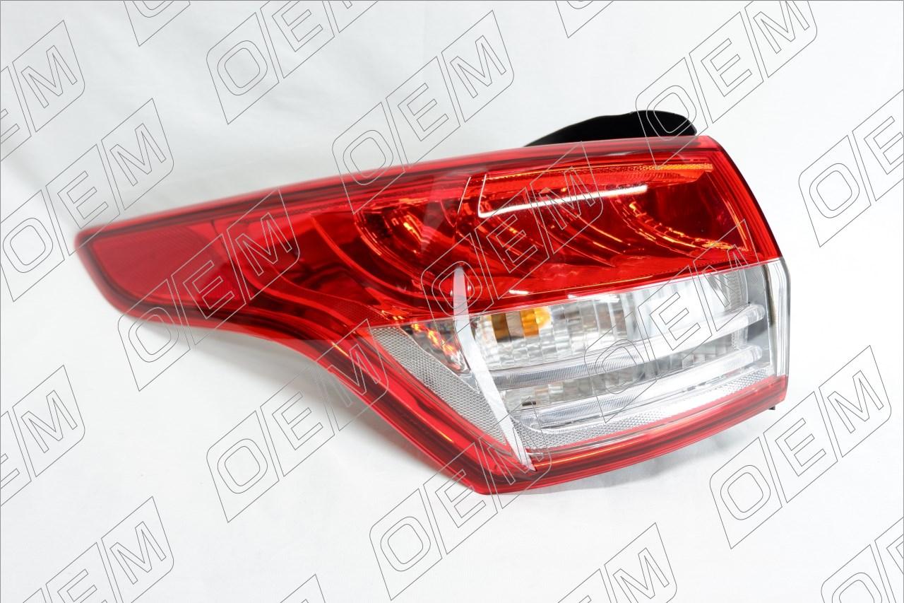 Фонарь левый внешний  Ford  Kuga  2 CBS 