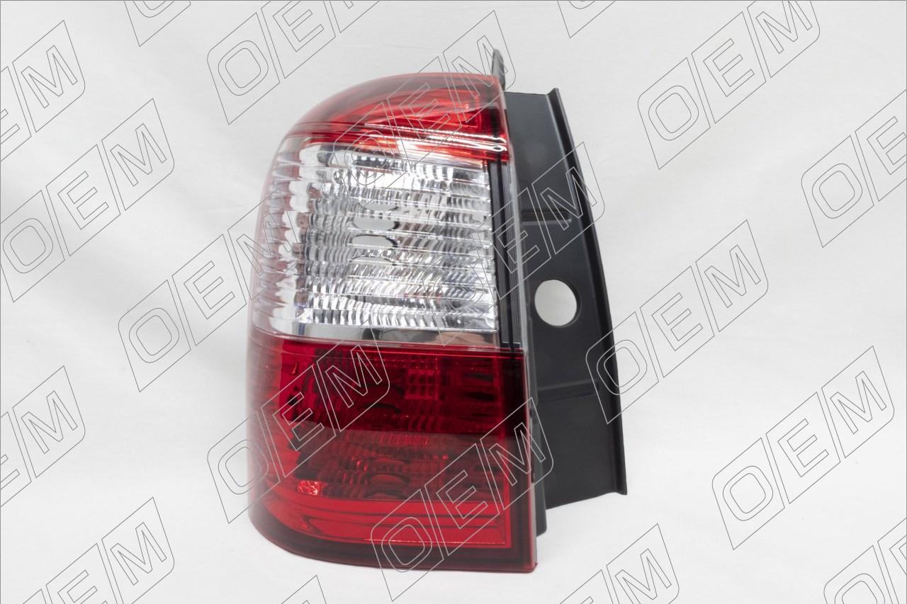 Фонарь левый внешний  Nissan  Terrano  D10 