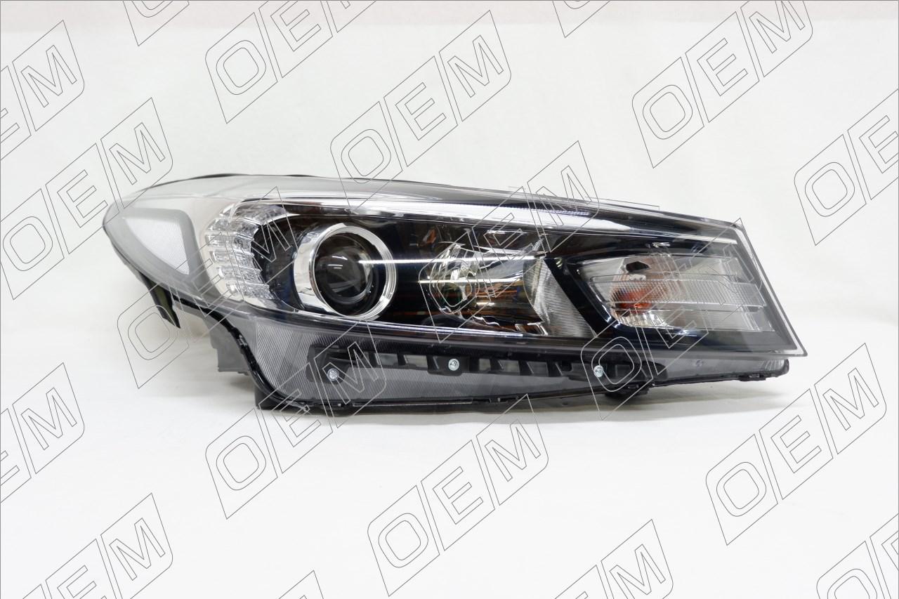 Фара правая  Kia  Cerato  3 