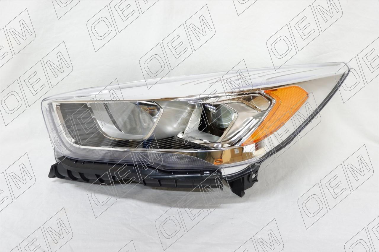 Фара левая  Ford  Kuga  2 CBS 
