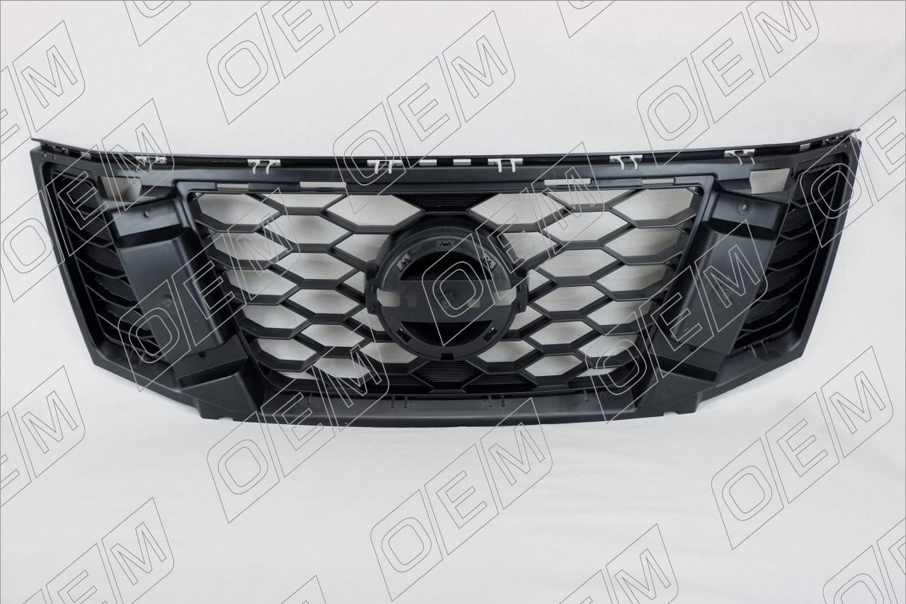 Решетка радиатора  Nissan  Terrano  D10 