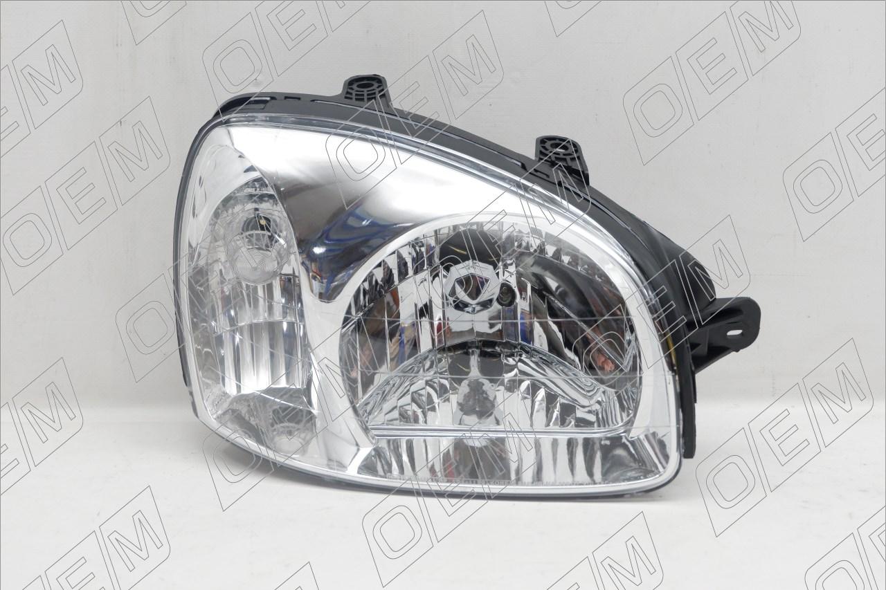 Фара правая  Hyundai  Santa Fe  1 SM 