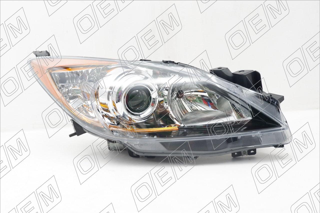 Фара правая  Mazda  3  2 BL 