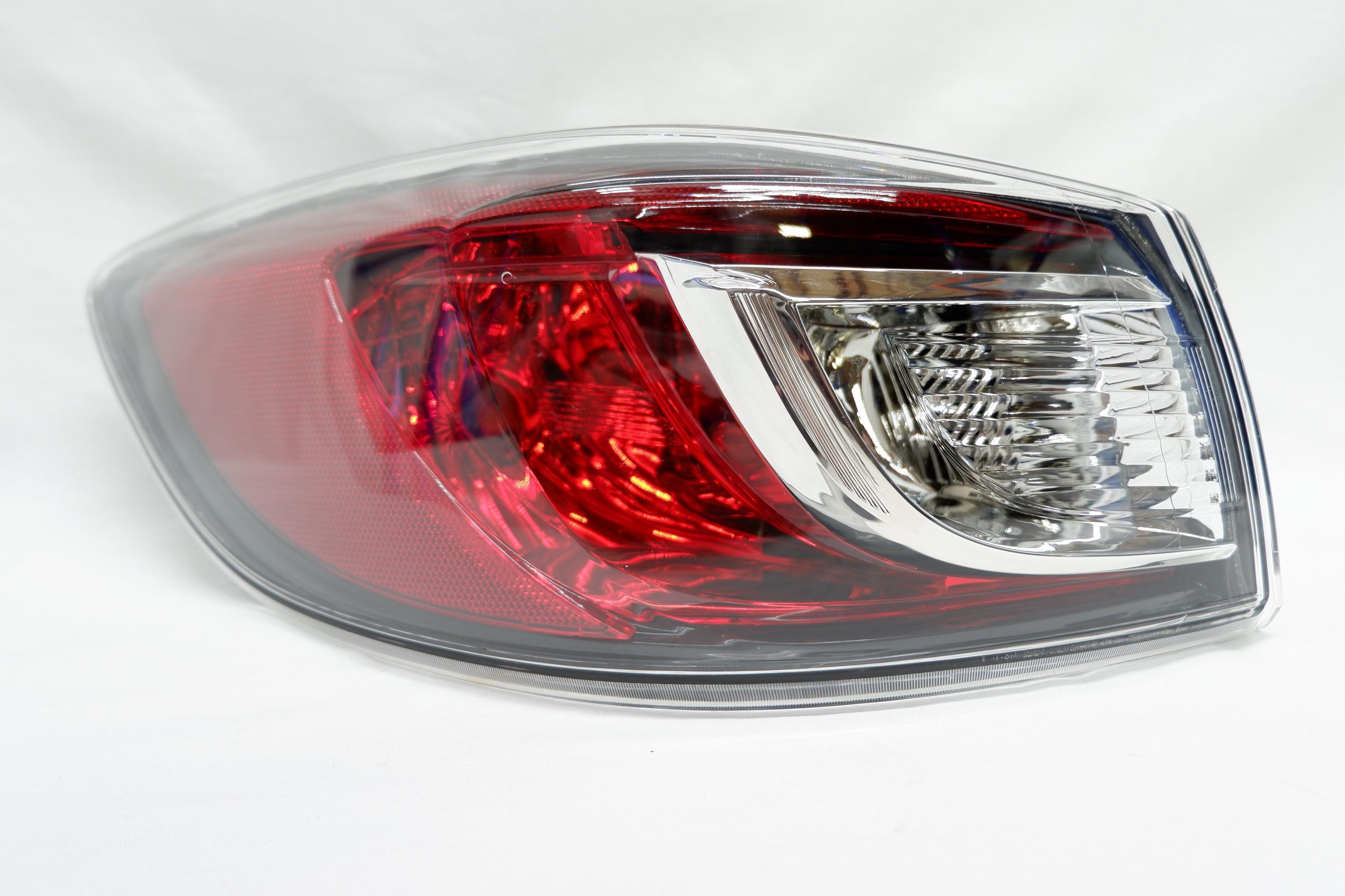 Фонарь левый внешний, Mazda, 3, 2 BL (2009-2013)