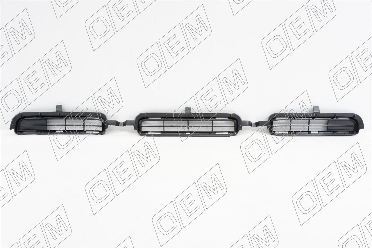 Решетка в бампер нижняя  Toyota  RAV4  3 CA30 