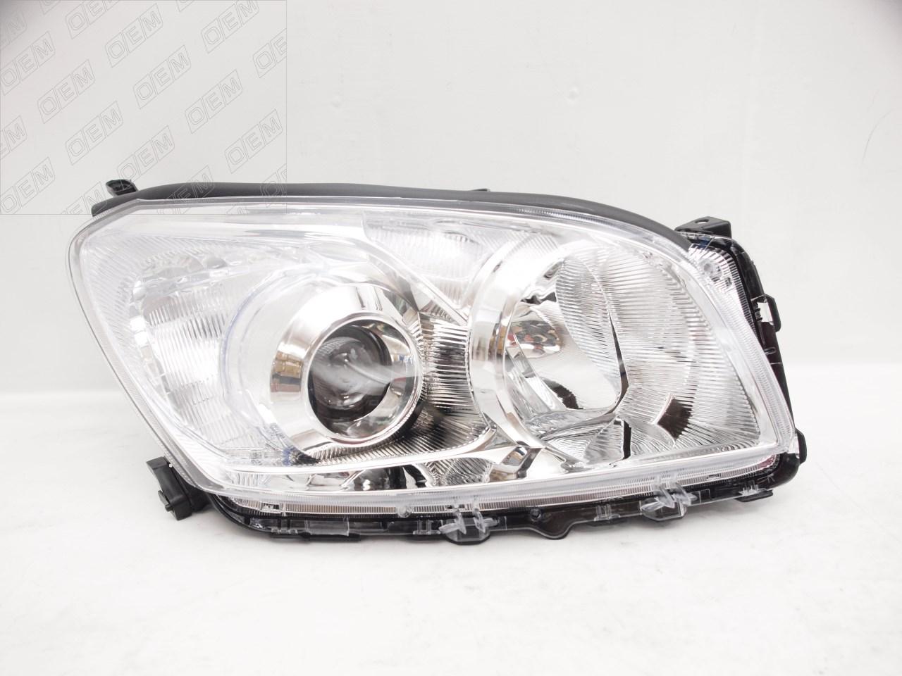 Фара правая  Toyota  RAV4  3 CA30 