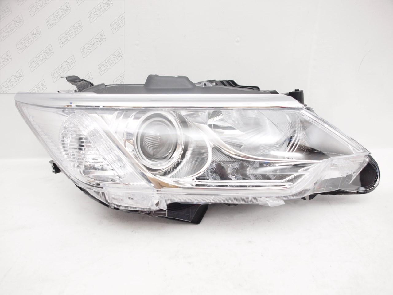 Фара правая  Toyota  Camry  7 XV50 