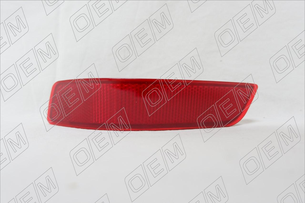 Отражатель левый  Toyota  Corolla  11 E180 