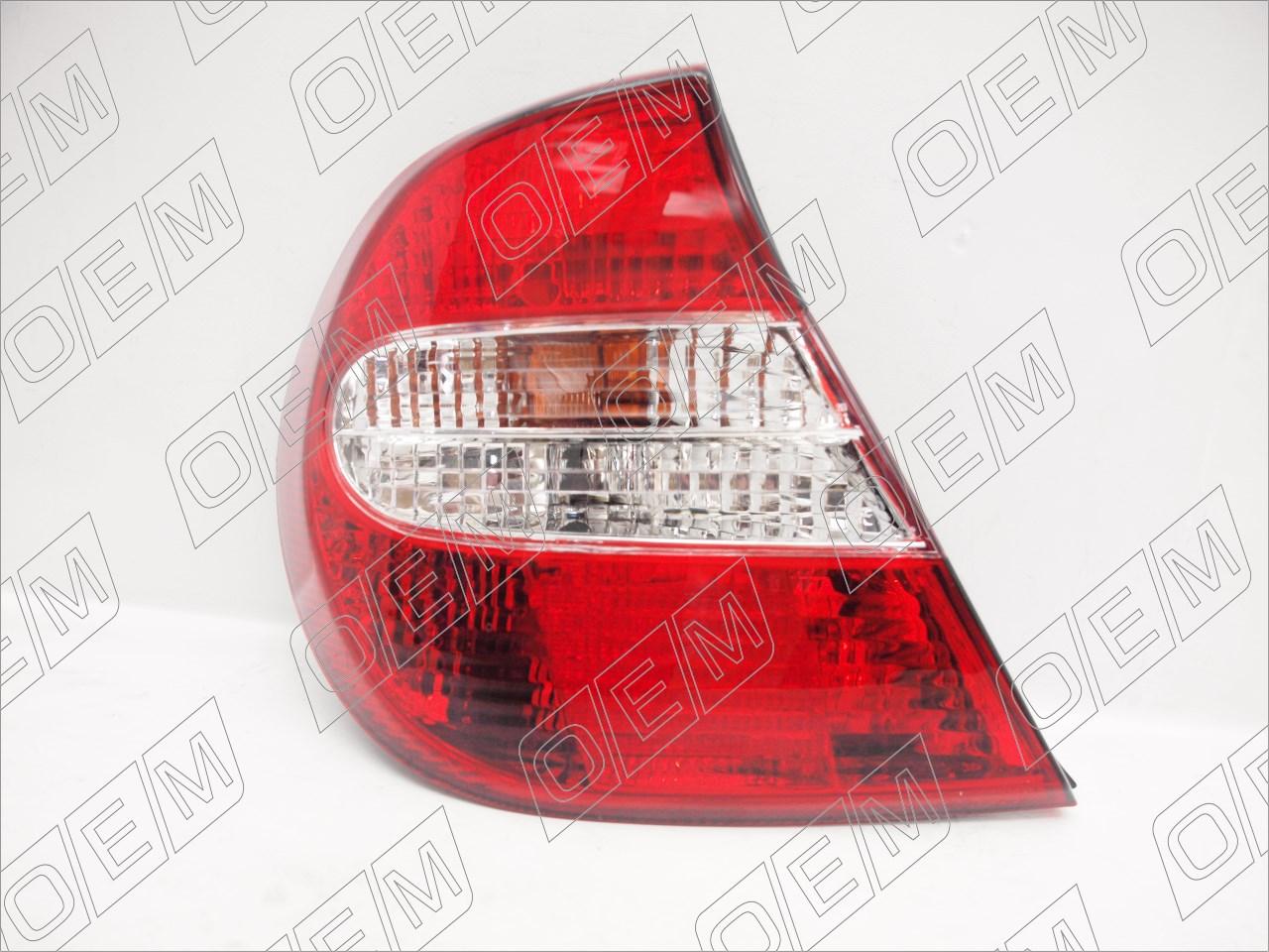 Фонарь левый  Toyota  Camry  5 ACV30 