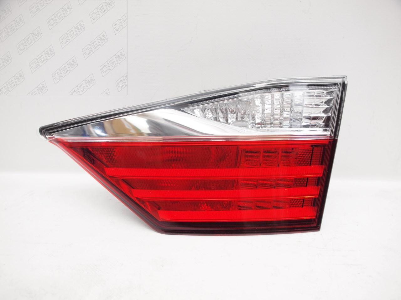 Фонарь правый внутренний  Lexus  ES  6 