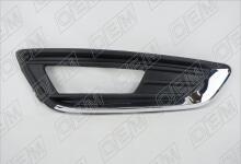 Окантовка противотуманной фары правая Ford Focus 3 (2011-2019)